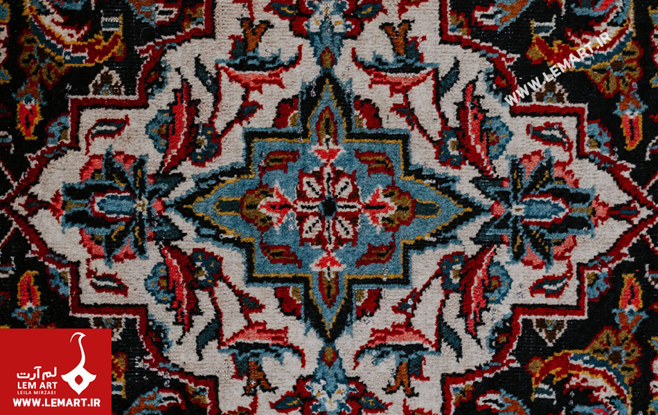 ترنج در مرکز قالی