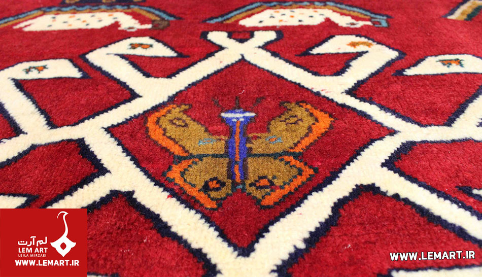 نقوش گیاهی قالی روستایی