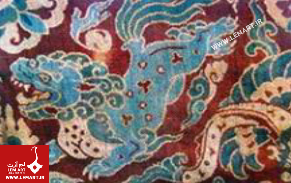 شیر روی قالی چینی