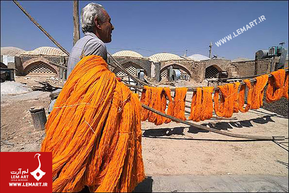 3 | قالی کرمان رنگرزی قالی کرمان
