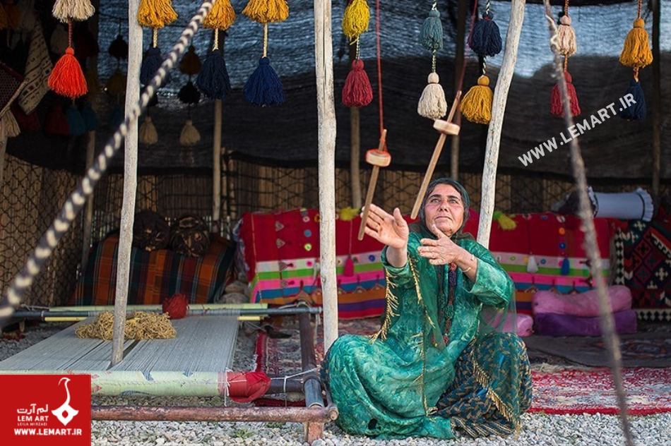 2 | دستبافت ها و فرش های قشقایی دست بافت های ایل قشقایی