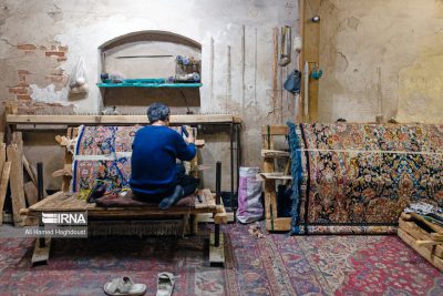 2 | رفوگری و پرداخت قالی (گزارش تصویری) و پرداخت قالی 1 | رفوگری و پرداخت قالی (گزارش تصویری)