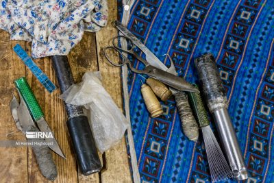 6 | رفوگری و پرداخت قالی (گزارش تصویری) و پرداخت قالی 5 | رفوگری و پرداخت قالی (گزارش تصویری)