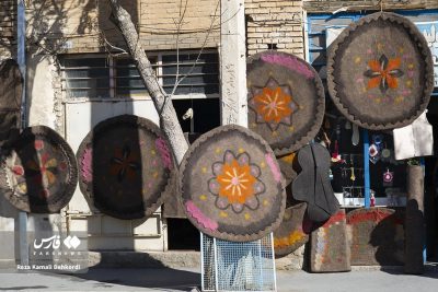 resized 2023105 740 | گزارش تصویری از یک هنر اصیل ایرانی؛ نمد مالی