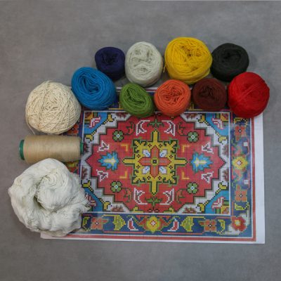 نخ و نقشه محفور دورو